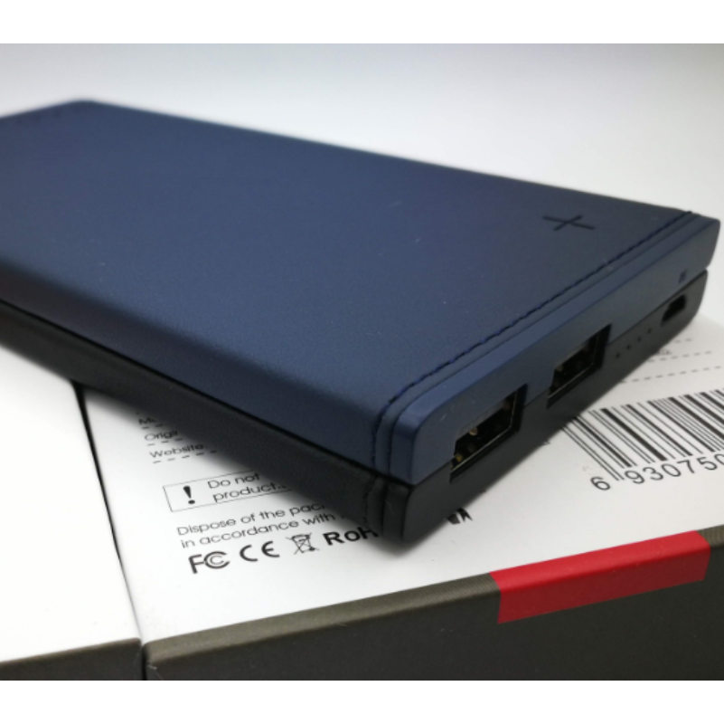 ใหม่! E26 12000 mAh สีนํ้าเงิน / ดำ แถมซอง & สายชาร์จ ส่งฟรี Kerry Express & EMS
